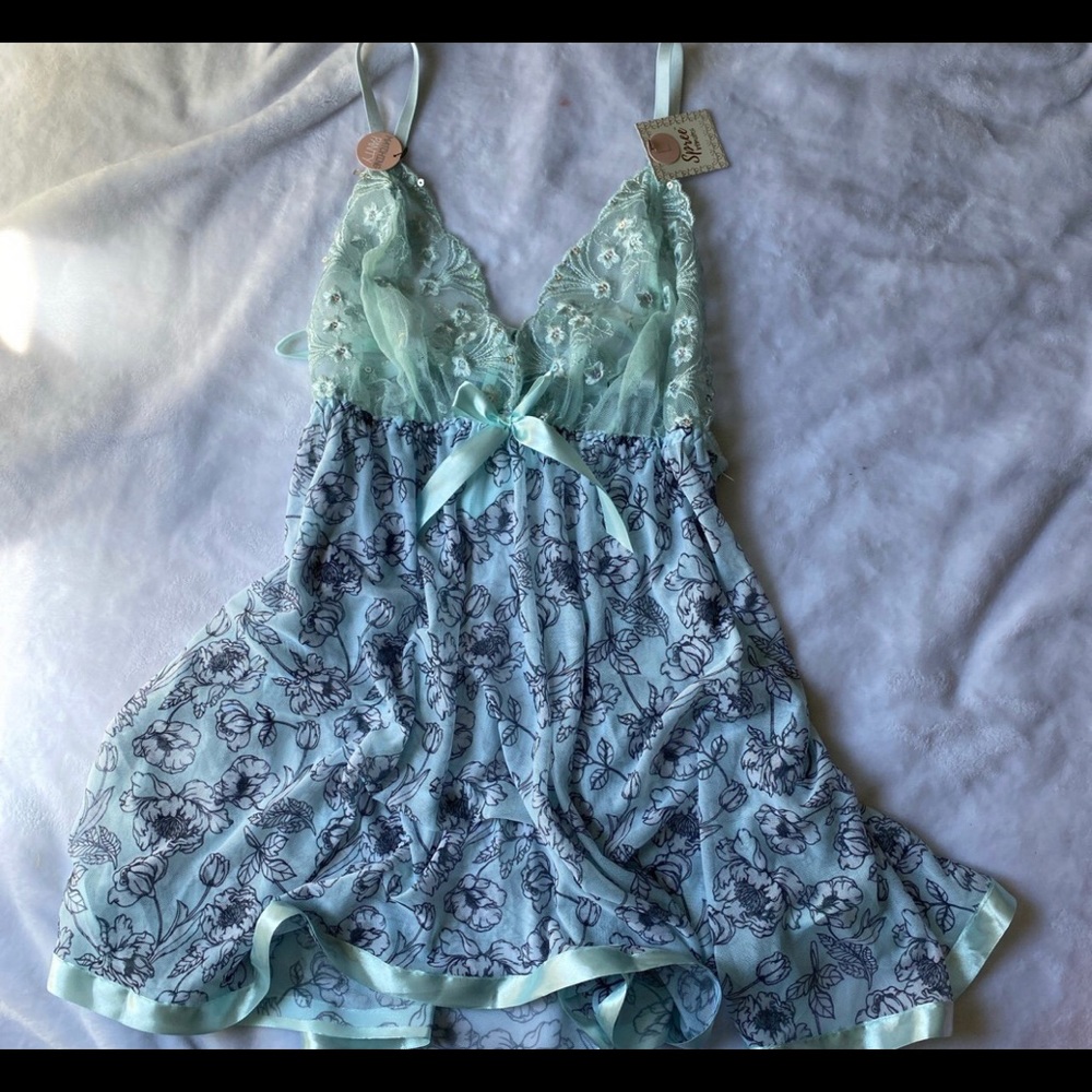 Flowy dress